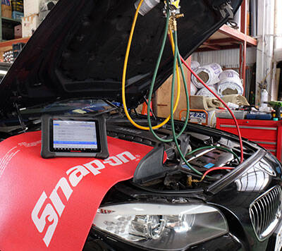 森薗自動車鈑金塗装にお任せください　キズヘコミ修理・整備・車検はこちら　無料見積り・簡単WEB予約・代車貸出